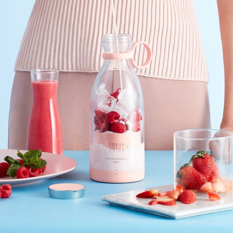 Pocket-Sized Potion Mixer: Blend Your Way to Smoothie Sorcery!